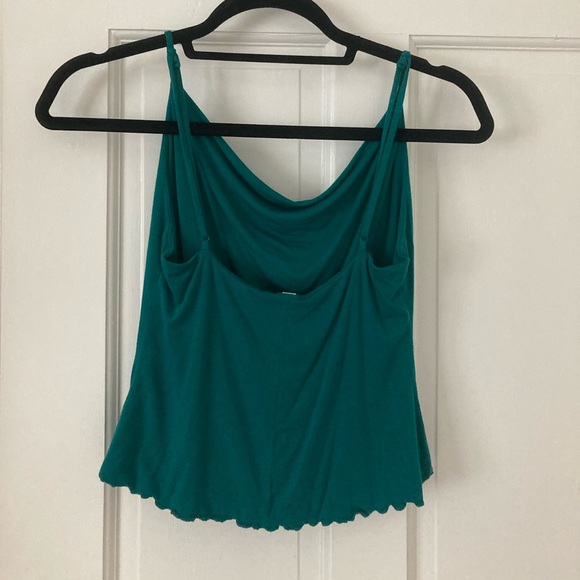Free People cowl neck cami top in emerald.Size xs - Picture 3 of 4